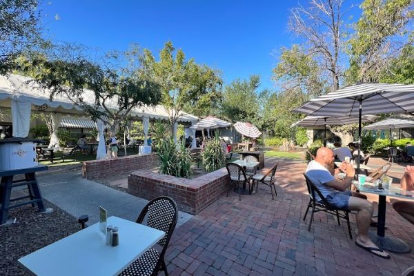 Luci’s at the Orchard